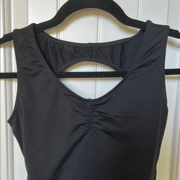 Black Sleeveless Leotard - Picture 2 of 5